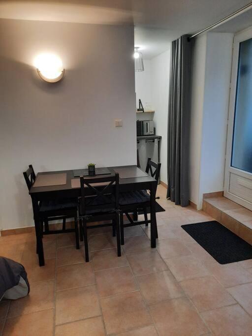 Le Petit Cocon Apartment Cerizay Exterior photo